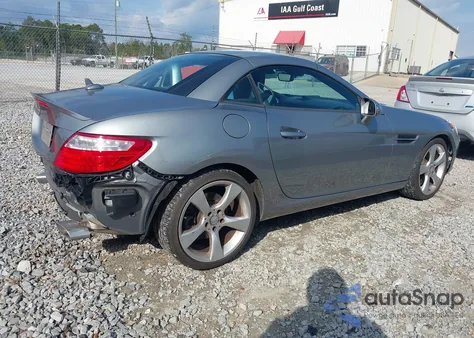 2012 Mercedes-Benz Slk 350 z USA, uszkodzony, nr VIN WDDPK5HA5CF011876